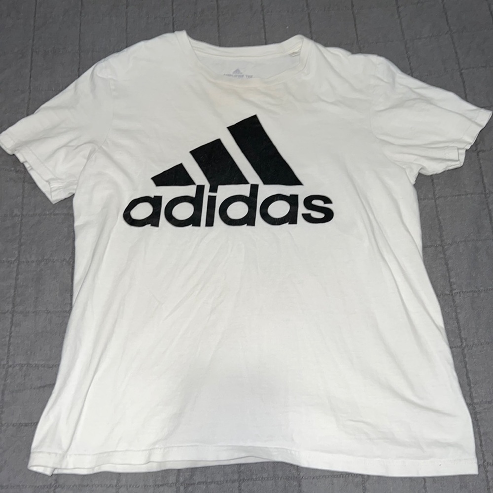 Adidas T-shirt